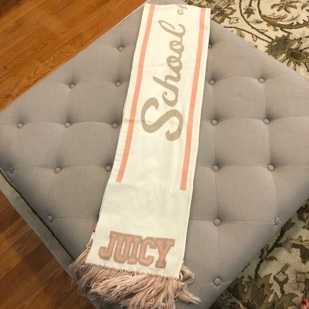 Juicy Couture “School of Couture” Scarf - Picture 2 of 6